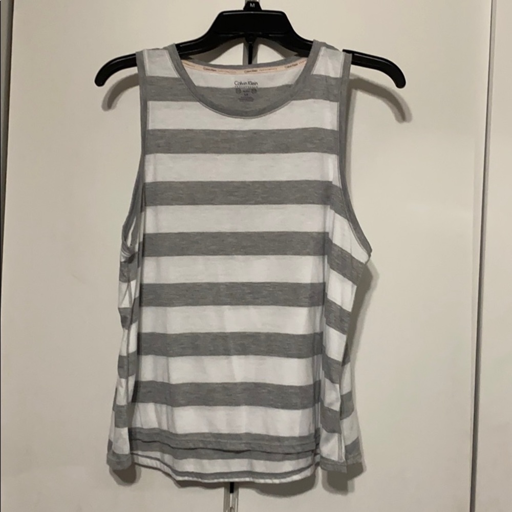 Workout shirt